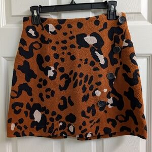 XS Anthropologie Rust Leopard-Print Mini Skirt with Black Buttons